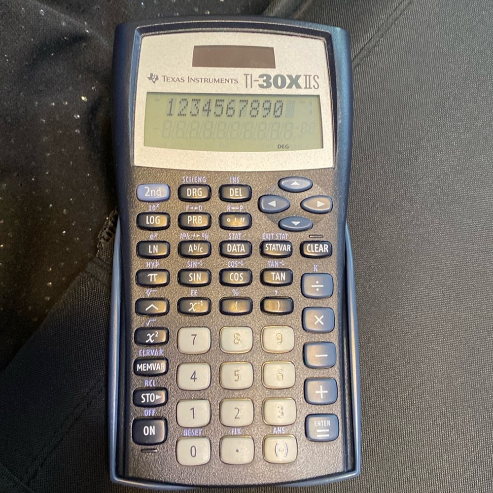 5 Star Black Travel Binder with Geometric Design & advanced calculator included